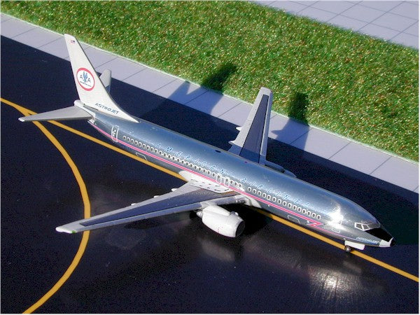 American Airlines Boeing 737-800 N951AA 'Astrojet' (GJAAL123)