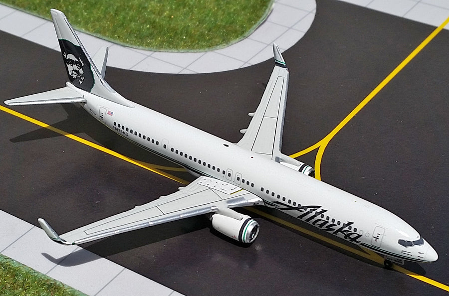 Alaska Airlines Boeing 737-900ER N423AS (GJASA1353)