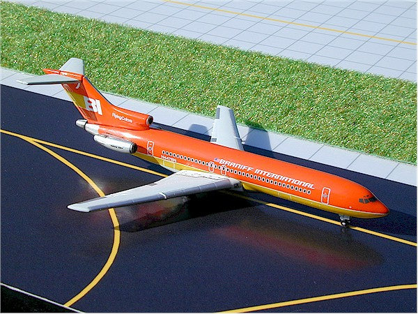 Braniff International Airways Boeing 727-200 N447BN (GJBNF185)
