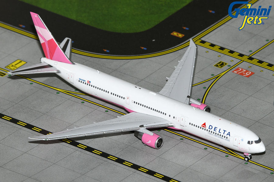 Delta Air Lines Boeing 767-400ER N845MH 'Evelyn H. Lauder / Breast Cancer' (GJDAL2157)