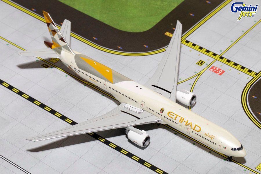 Etihad Airways Boeing 777-300ER A6-ETA (GJETD1542)