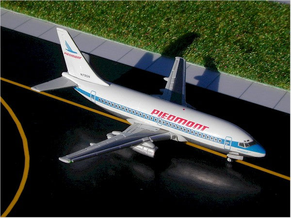 Piedmont Airlines Boeing 737-200 N795N (GJPDM135)