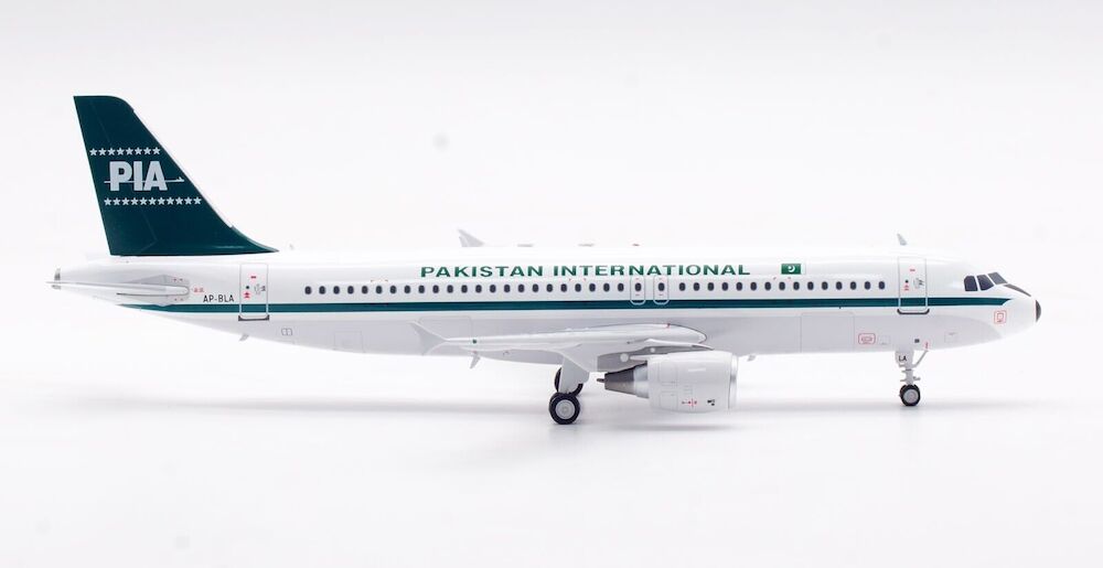 PIA Pakistan International Airlines Airbus A320-200 AP-BLA (IF320PK0824)