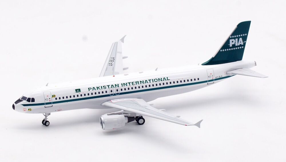 PIA Pakistan International Airlines Airbus A320-200 AP-BLA (IF320PK0824)