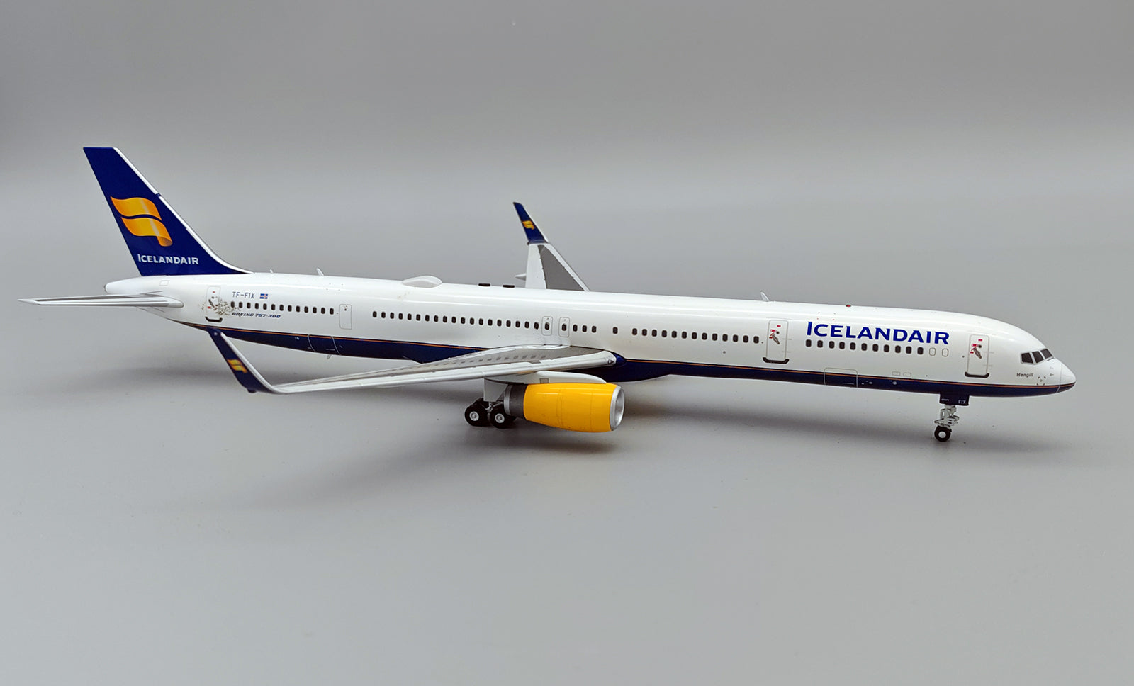 Icelandair Boeing 757-300 TF-FIX (IF753FI0224)