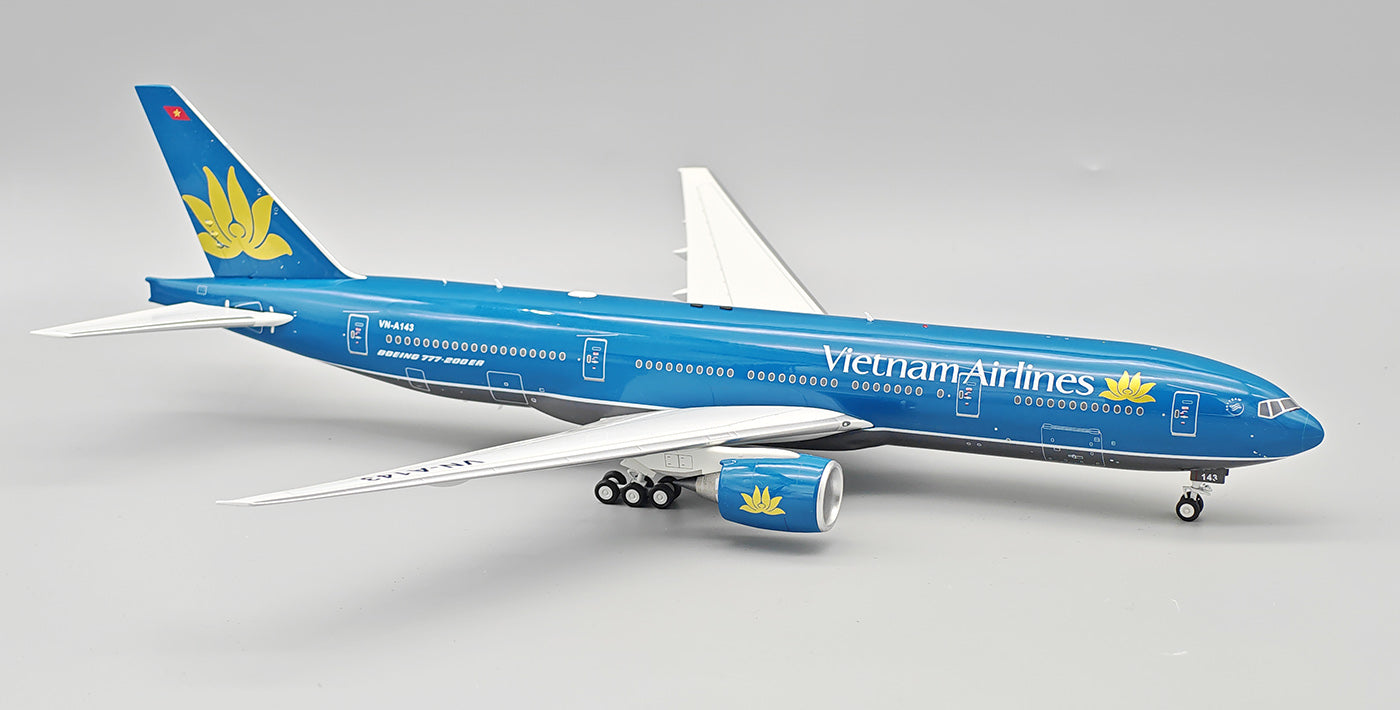 Vietnam Airlines Boeing 777-200ER VN-A143 (IF772VN1025)