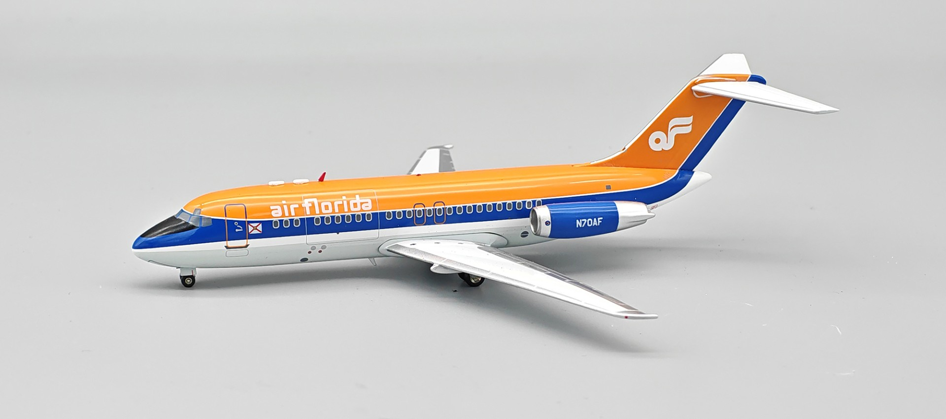 Air Florida Douglas DC-9-15 N70AF (IF915AF0726)