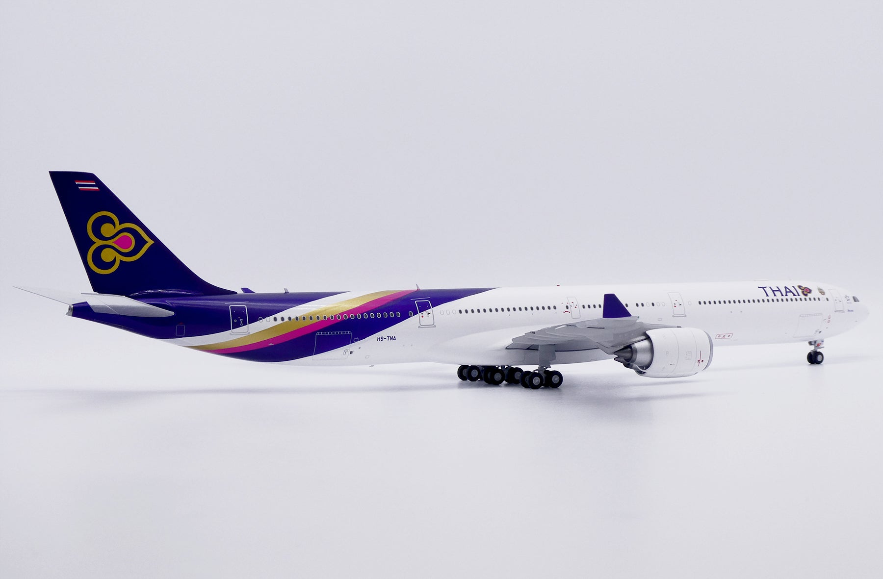 Thai Airways International Airbus A340-600 HS-TNA (KJ-A346-117)