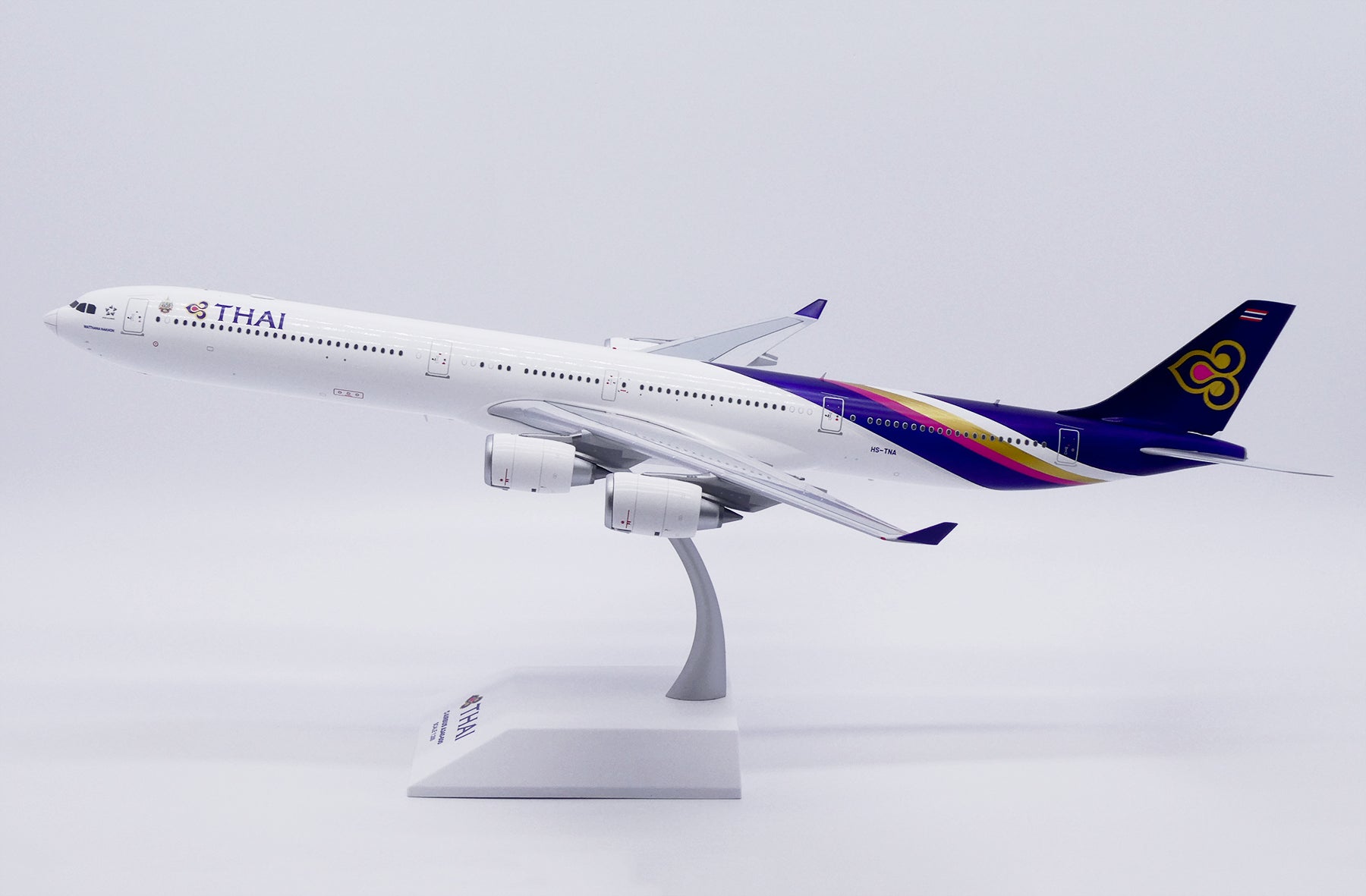 Thai Airways International Airbus A340-600 HS-TNA (KJ-A346-117)