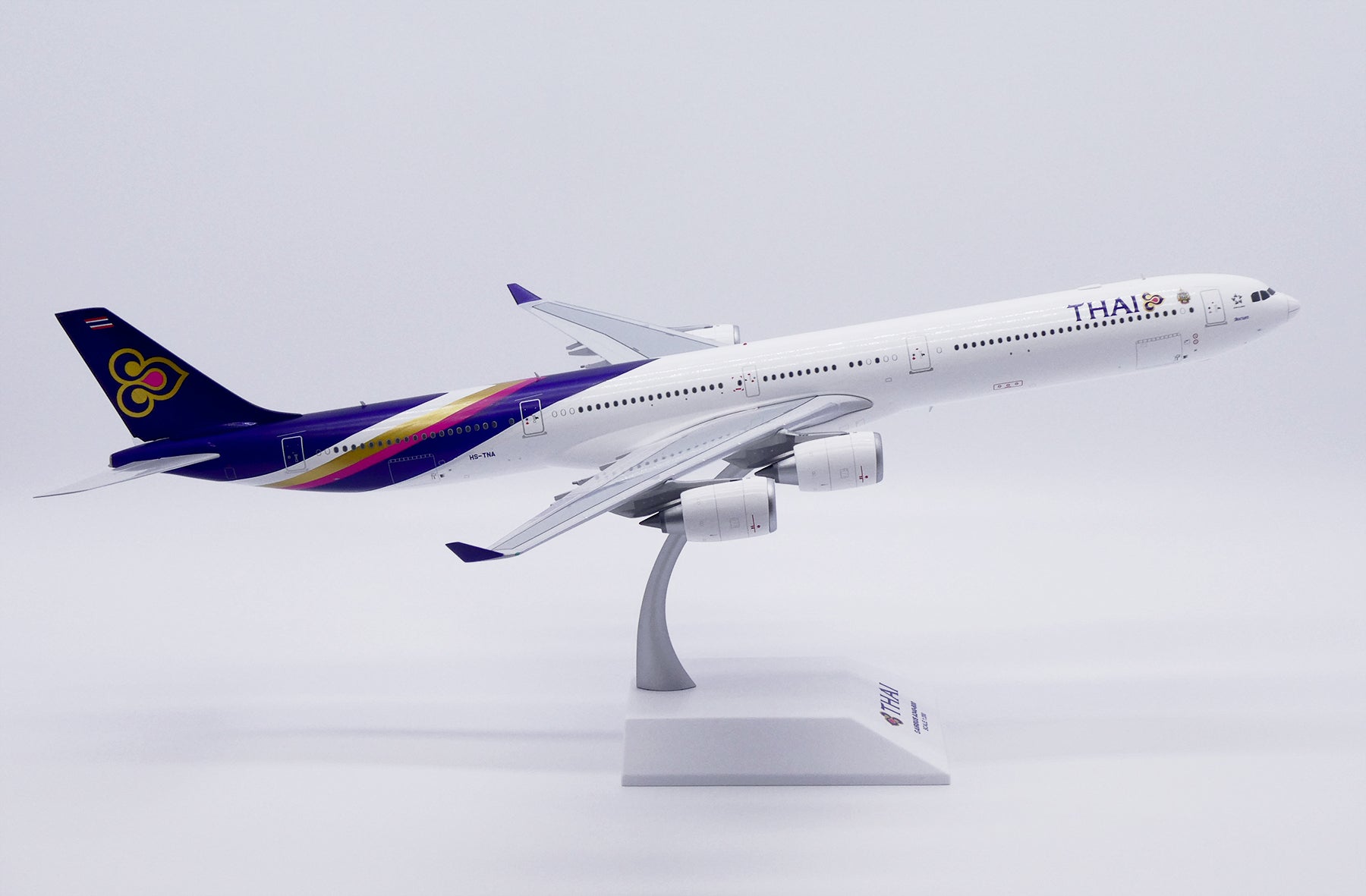 Thai Airways International Airbus A340-600 HS-TNA (KJ-A346-117)