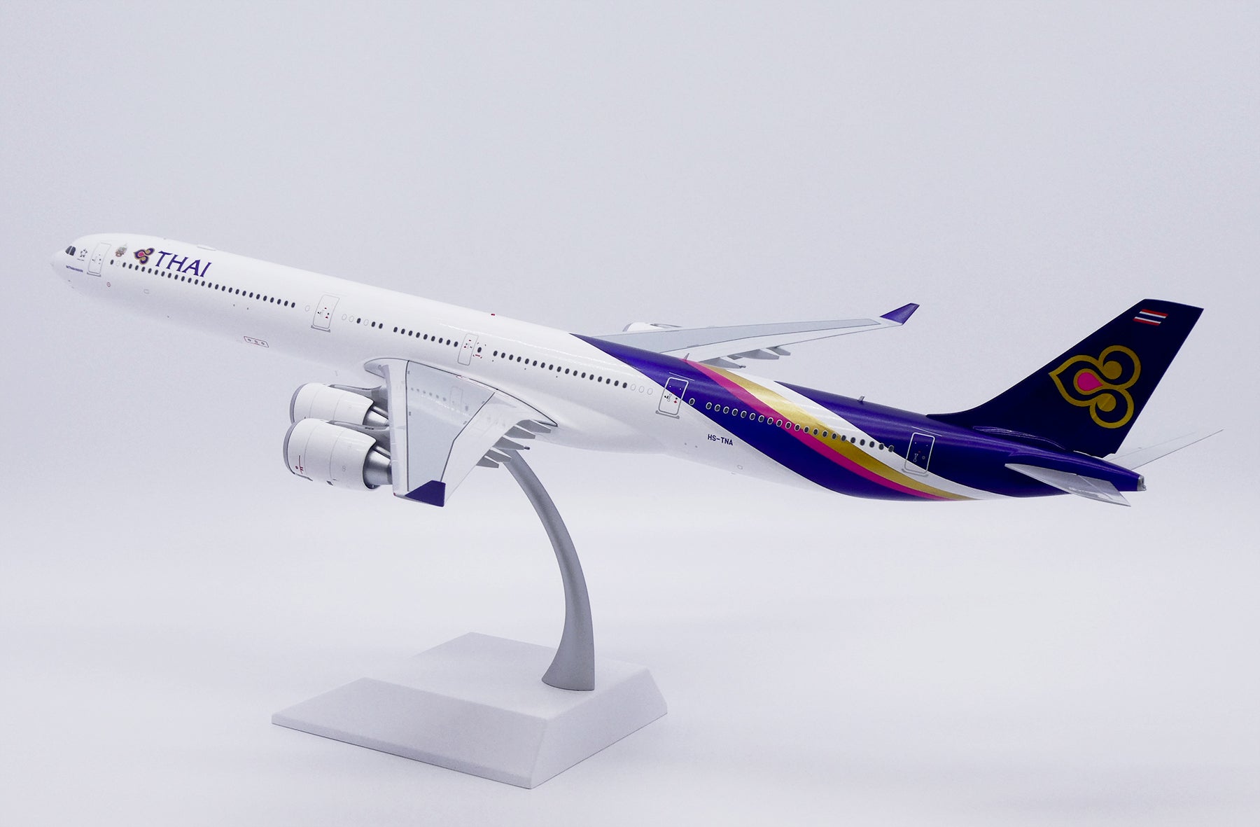 Thai Airways International Airbus A340-600 HS-TNA (KJ-A346-117)