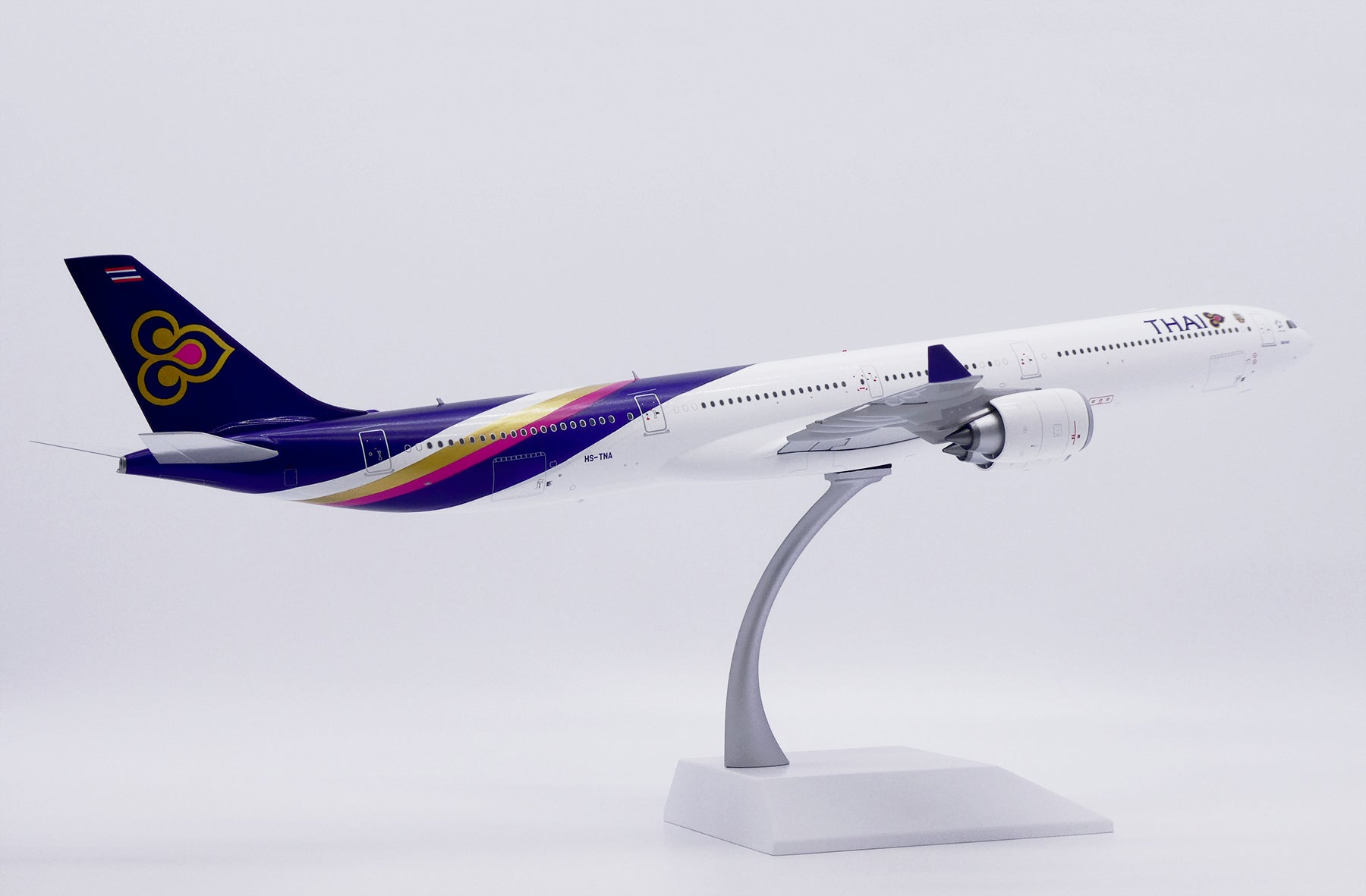 Thai Airways International Airbus A340-600 HS-TNA (KJ-A346-117)