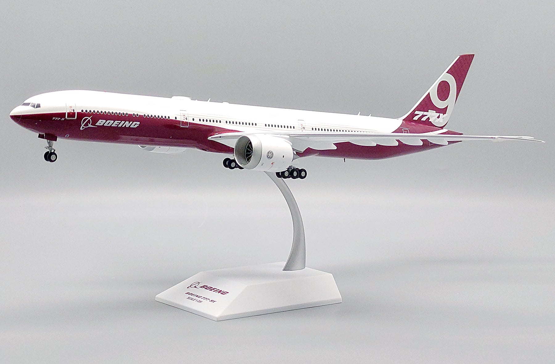 The Boeing Company Boeing 777-9 'Concept Color' (LH2265)