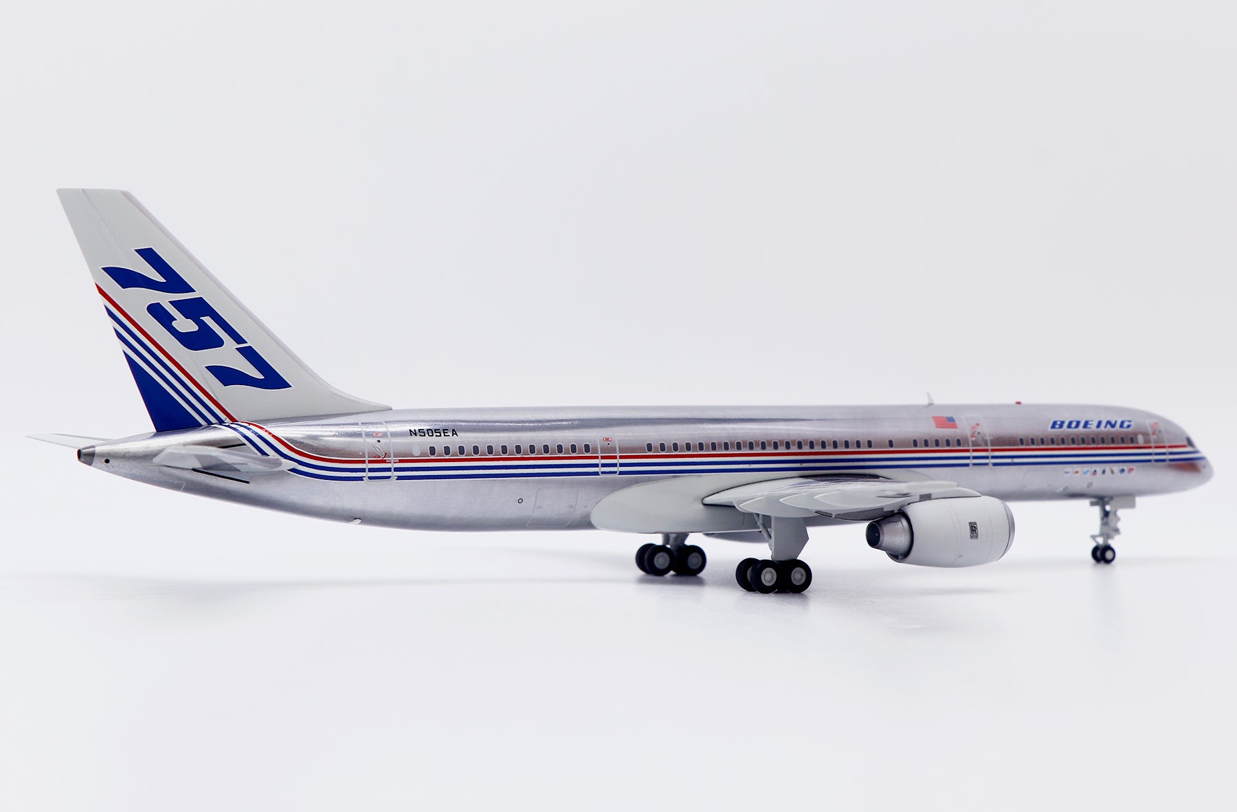 The Boeing Company Boeing 757-200 N505EA (LH2290)