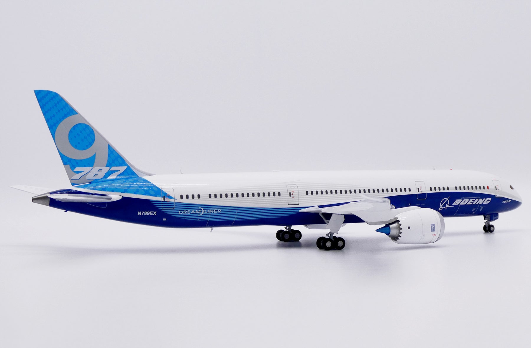 The Boeing Company Boeing 787-9 N789EX (LH2473)