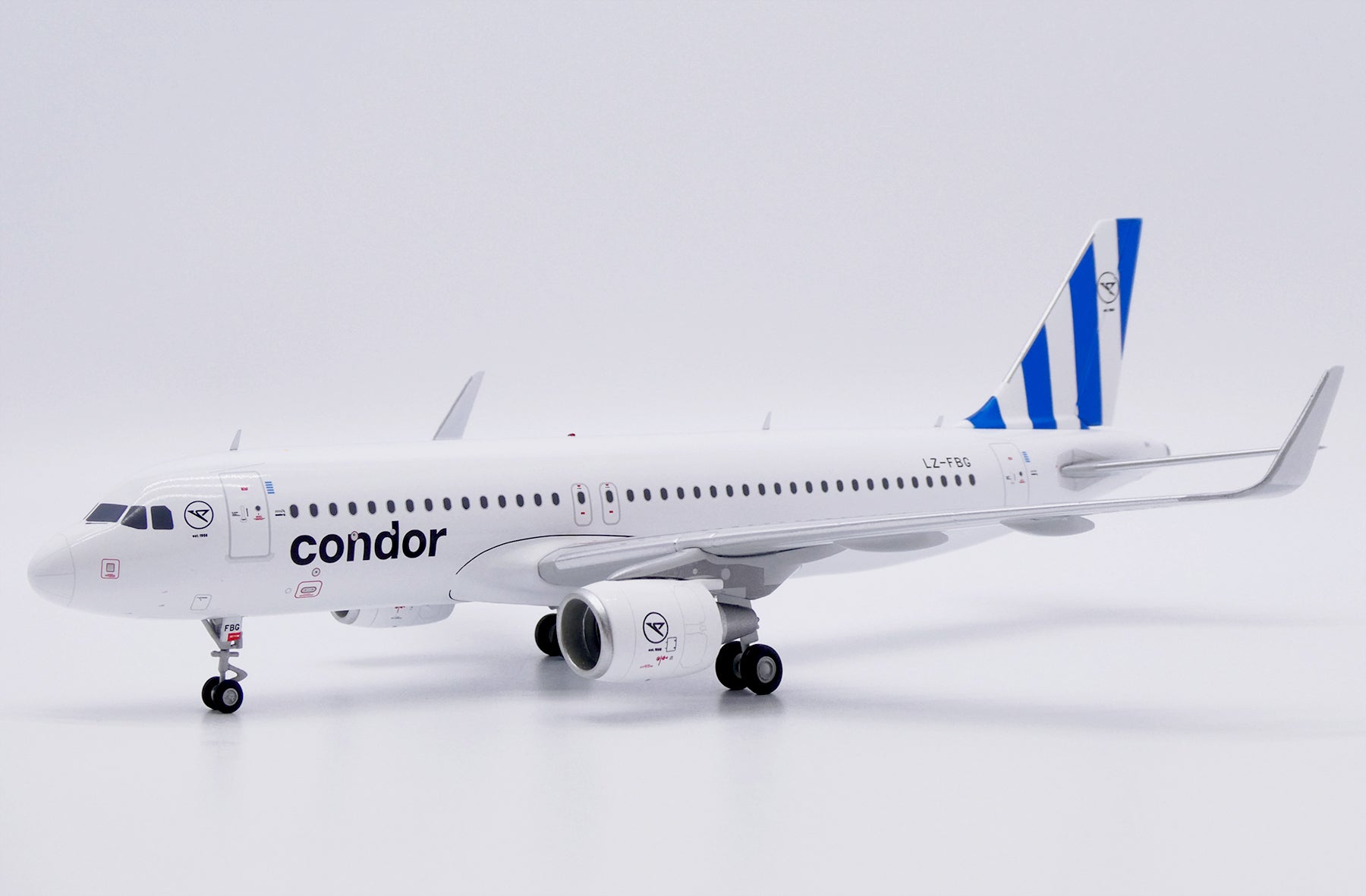 Bulgaria Air / Condor Airbus A320-200 LZ-FBG 'Sea Tail - blue stripes' (LH2495)