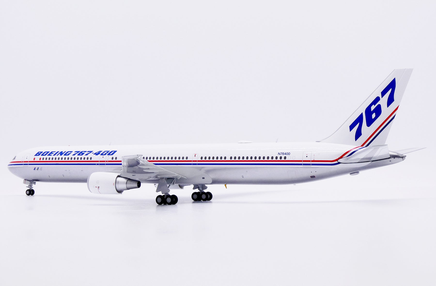 The Boeing Company Boeing 767-400ER N76400 (LH2496)