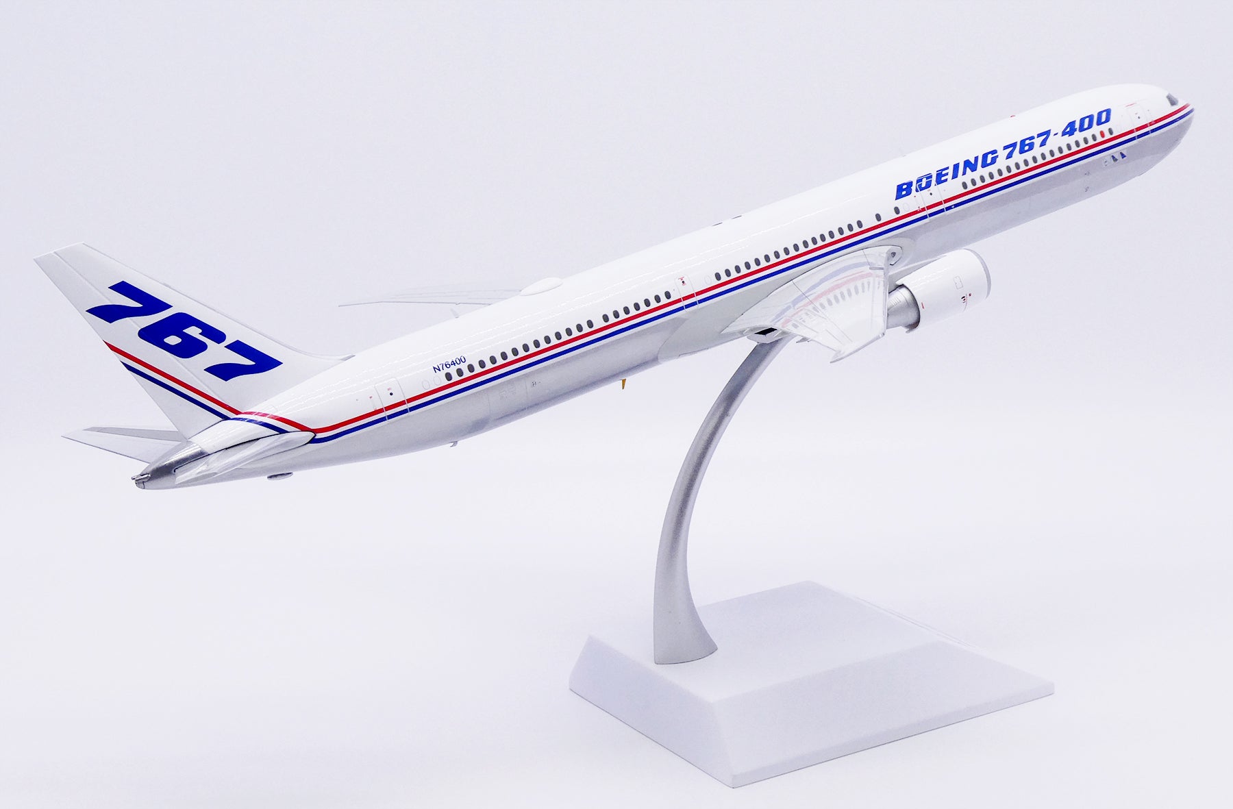 The Boeing Company Boeing 767-400ER N76400 (LH2496)