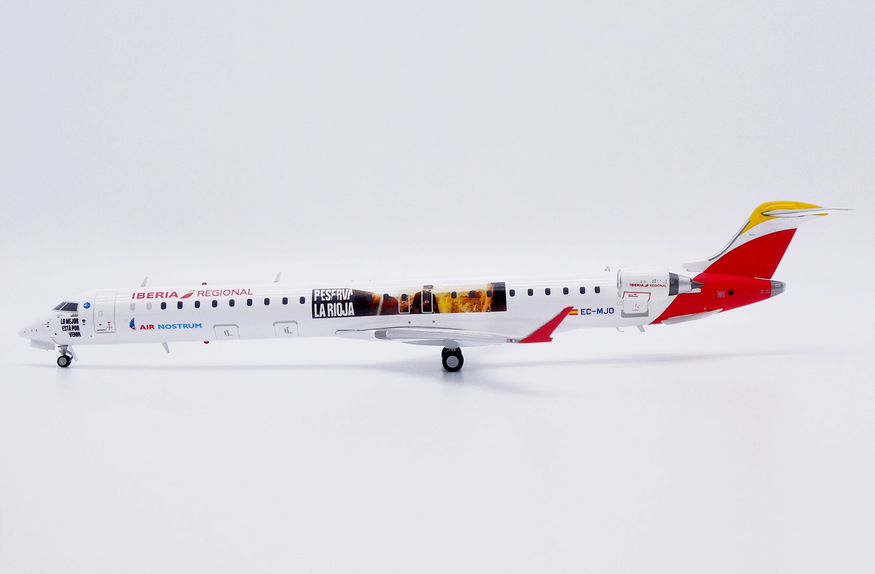 Iberia Regional / Air Nostrum Bombardier CRJ-1000 EC-MJO 'Reserva La Rioja' (LH2508)