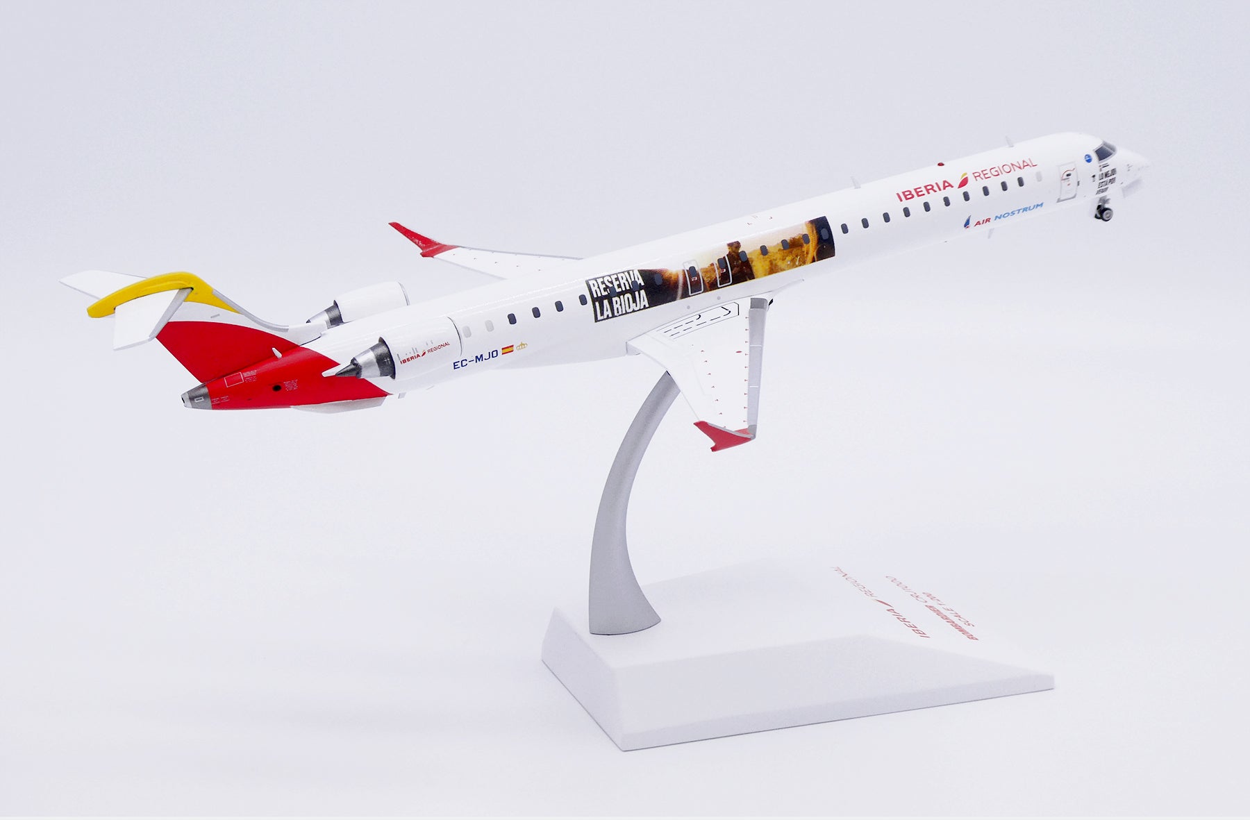 Iberia Regional / Air Nostrum Bombardier CRJ-1000 EC-MJO 'Reserva La Rioja' (LH2508)