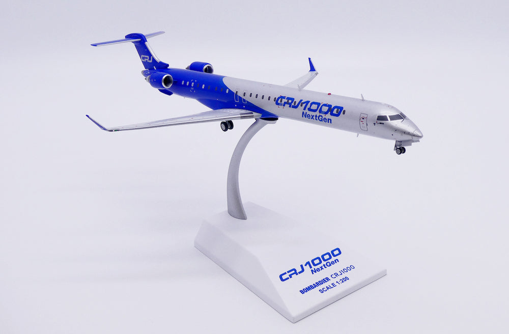 Bombardier Aerospace Bombardier CRJ-1000 C-FNXG (LH2512)