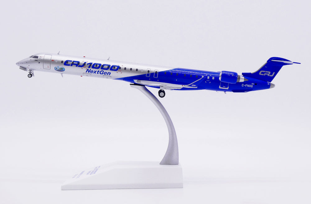 Bombardier Aerospace Bombardier CRJ-1000 C-FNXG (LH2512)