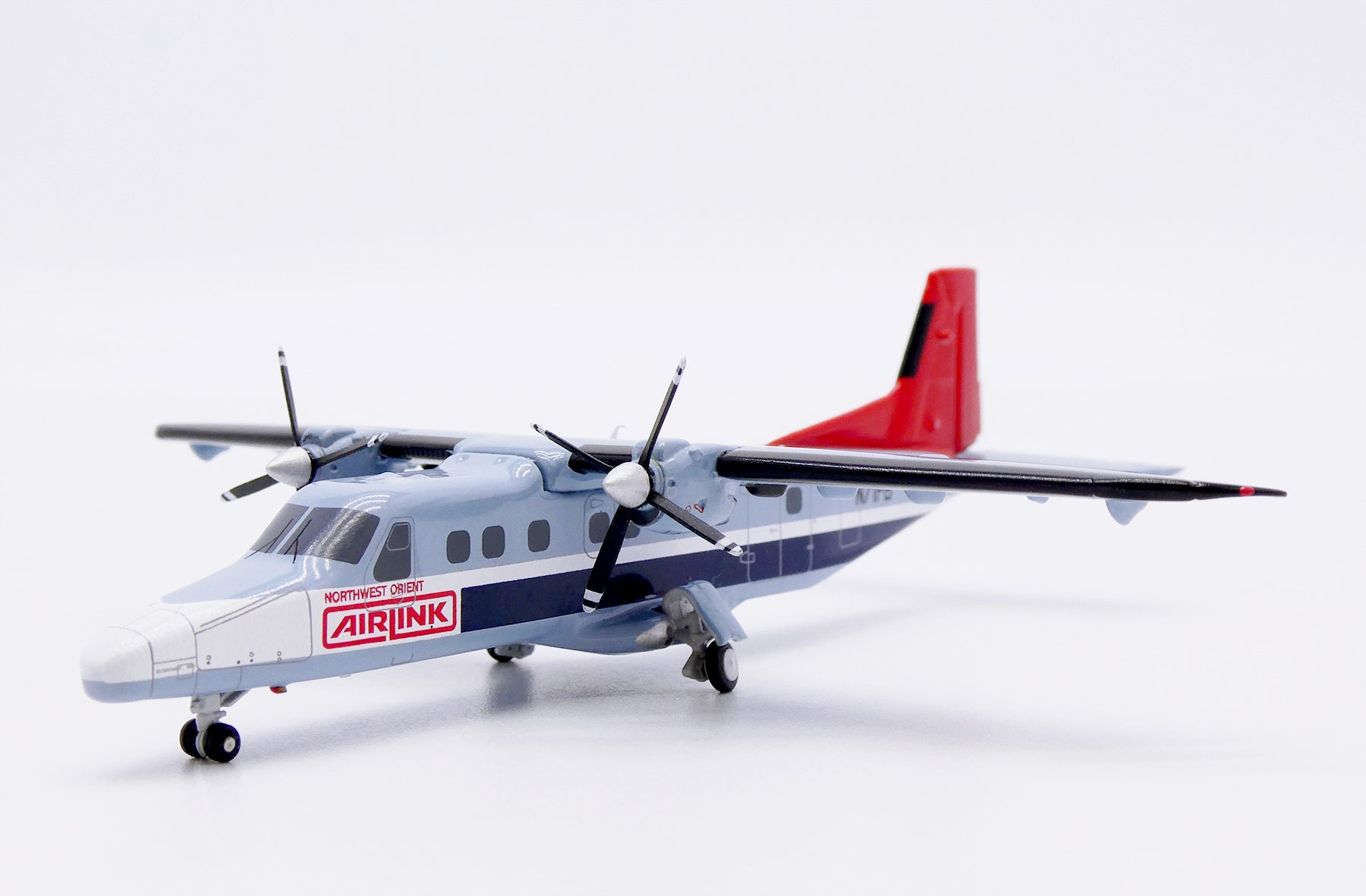 Northwest Airlink Dornier Do-228-202 N71FB (LH2515)