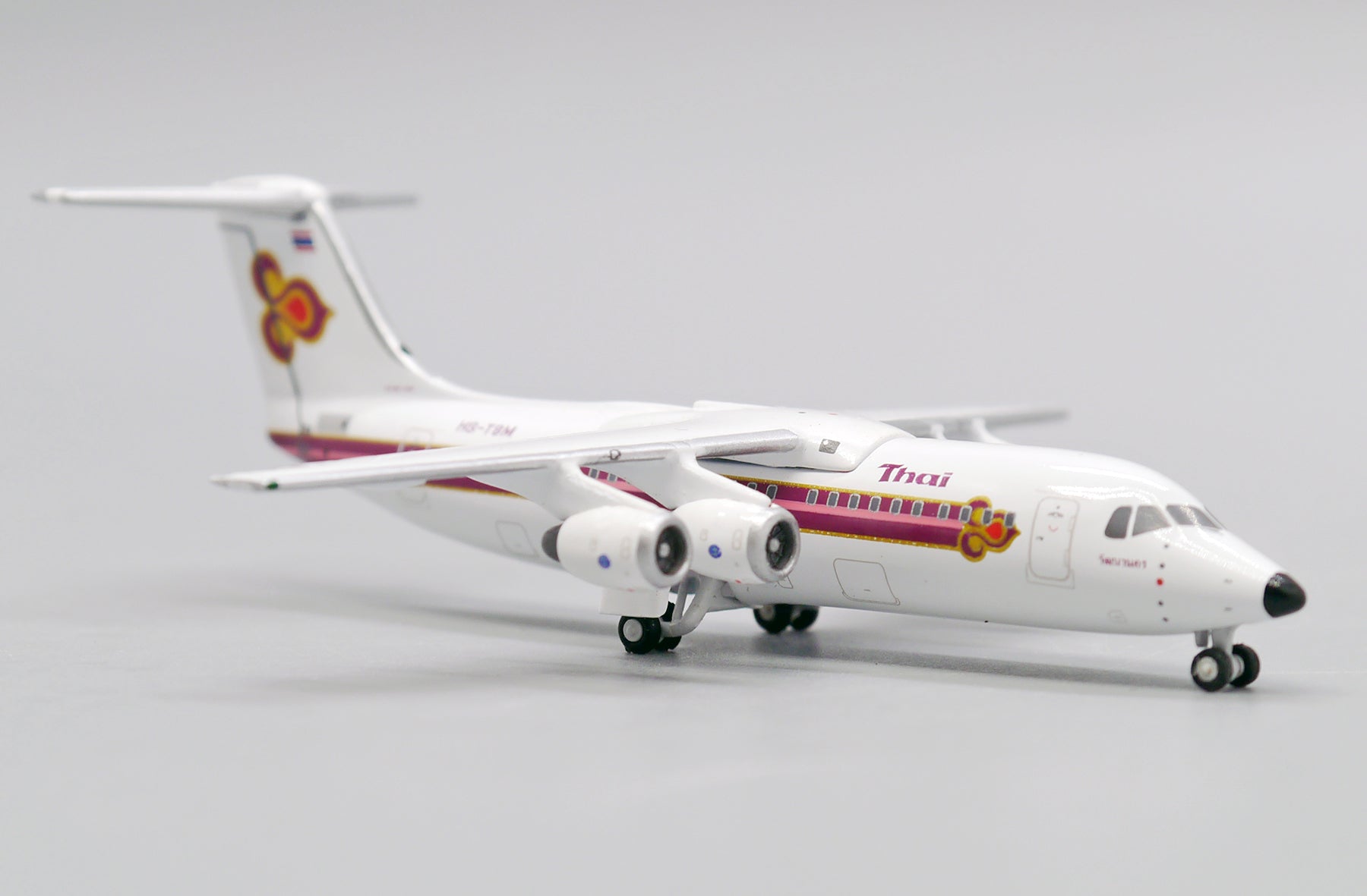 Thai Airways International BAe 146-300 (Avro RJ100) HS-TBM (LH4242)