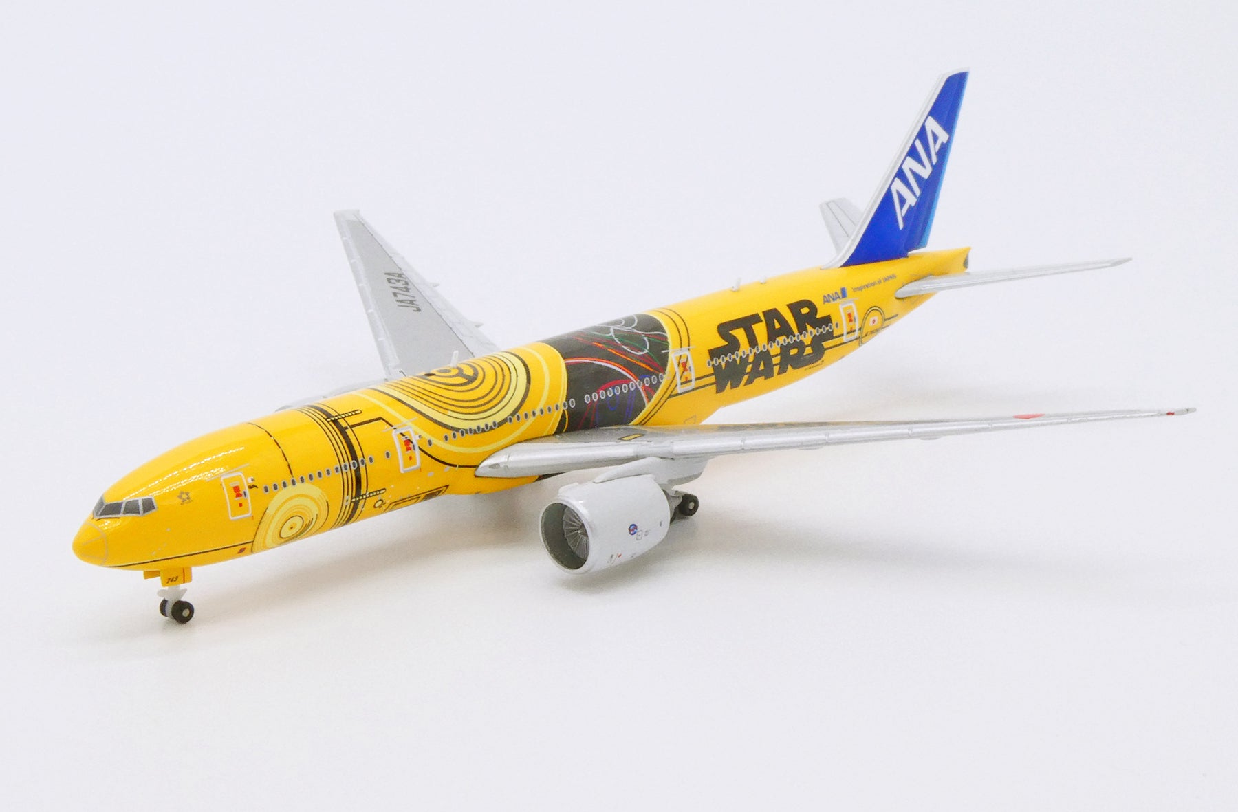 ANA All Nippon Airways Boeing 777-200ER JA743A 'Star Wars C-3PO' (PX5007)