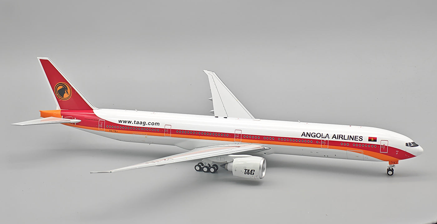 TAAG Angola Airlines Boeing 777-300ER D2-TEJ (RM77308)