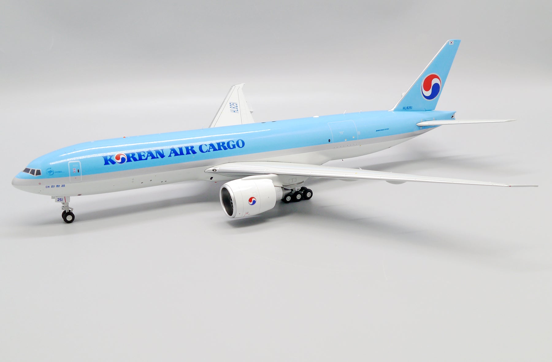 Korean Air Cargo Boeing 777F HL8251 (SA2004)