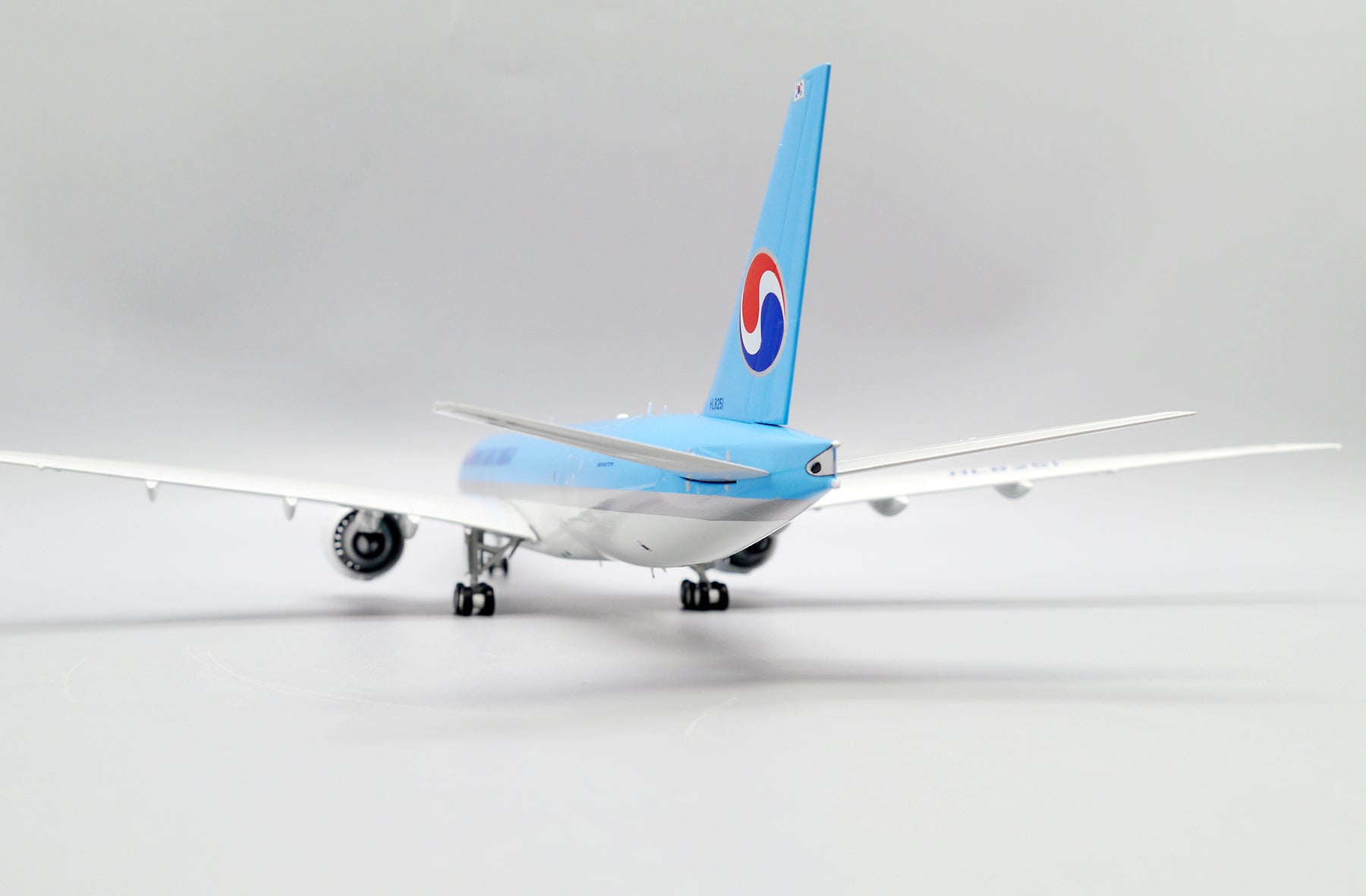 Korean Air Cargo Boeing 777F HL8251 (SA2004)