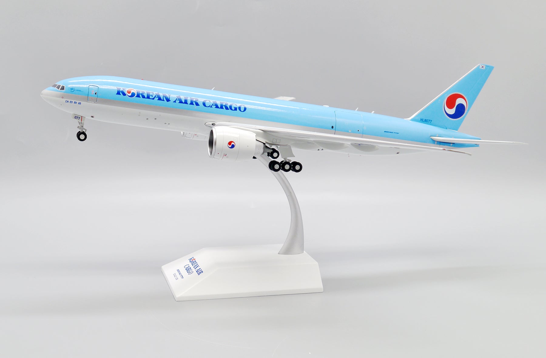 Korean Air Cargo Boeing 777F HL8077 'interactive series' (SA2005C)