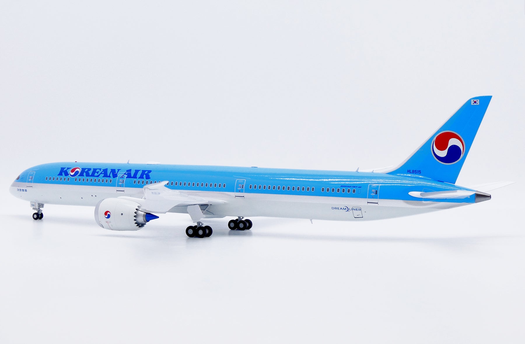 Korean Air Boeing 787-10 HL8515 (SA2069)