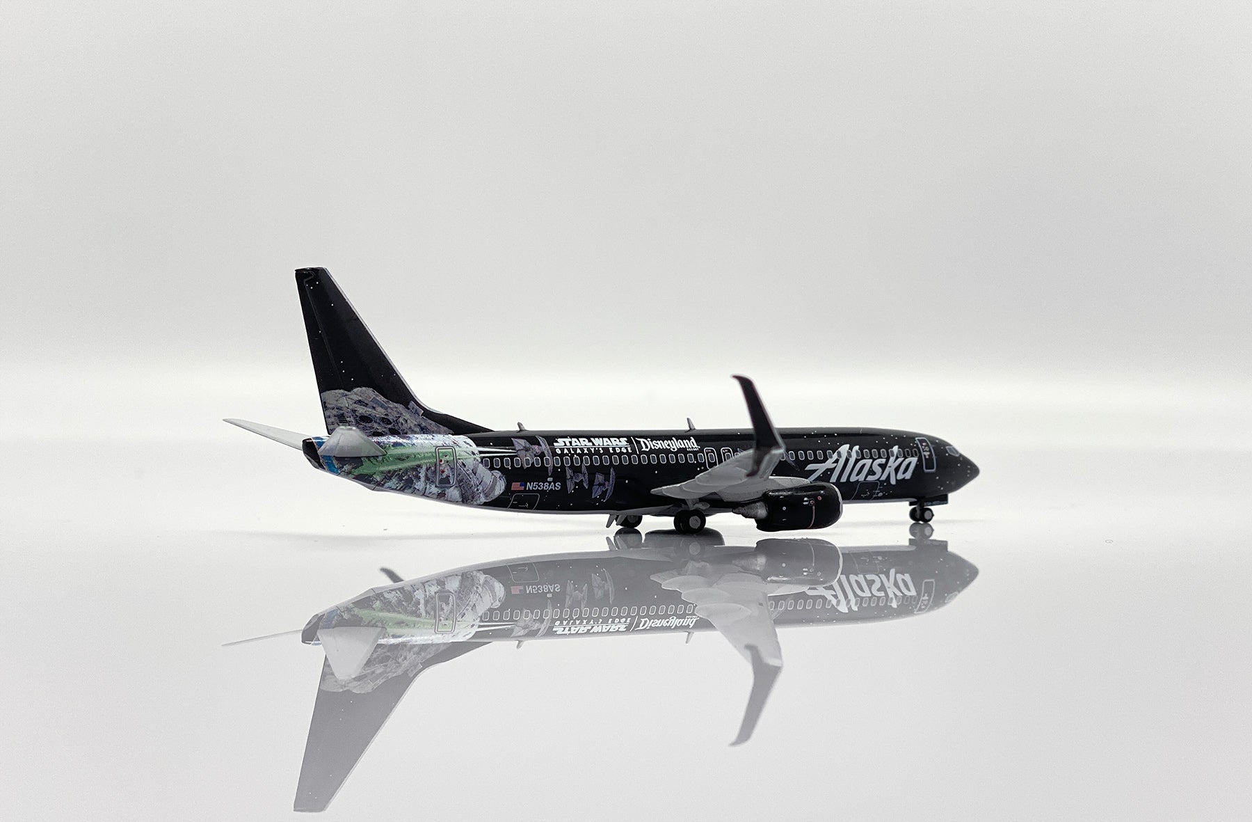 Alaska Airlines Boeing 737-800 N538AS 'Star Wars Galaxy's Edge' (SA4009)