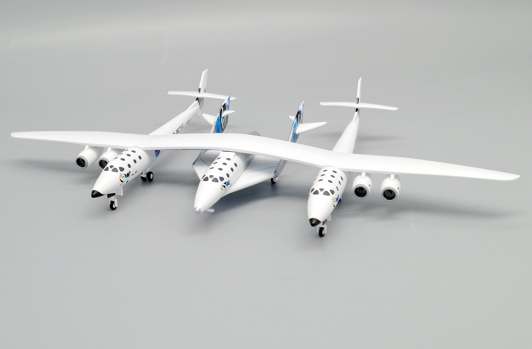 Virgin Galactic Scaled Composites 348 White Knight II N348MS (VG2002)