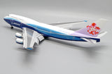 China Airlines Boeing 747-400 B-18210 'Dreamliner Livery / Flaps Down' (XX20094A)