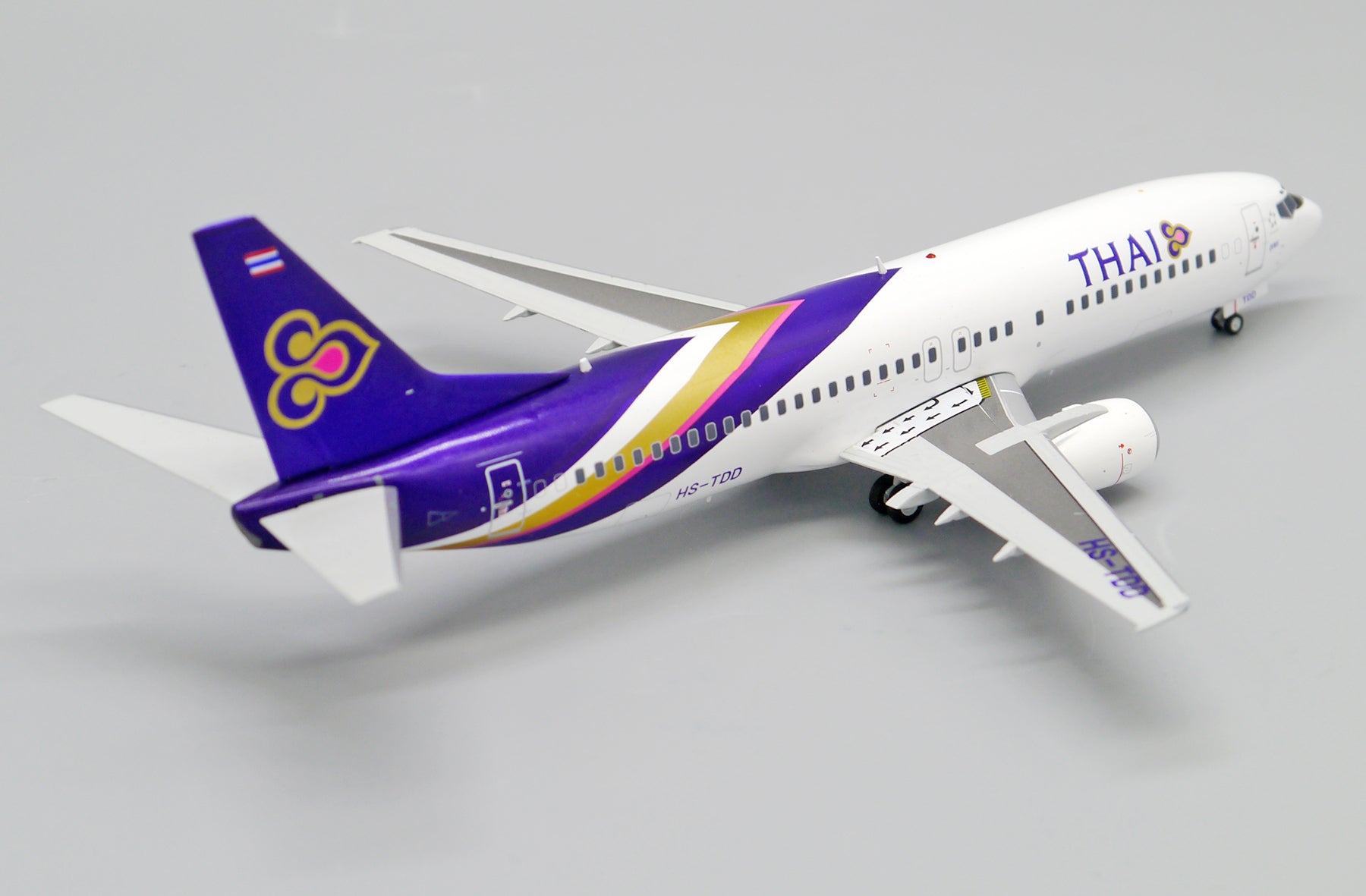Thai Airways International Boeing 737-400 HS-TDD (XX20133)