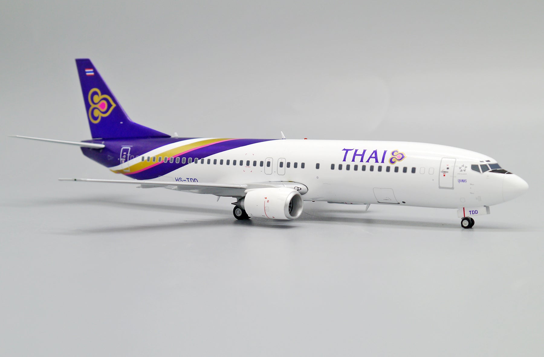 Thai Airways International Boeing 737-400 HS-TDD (XX20133)