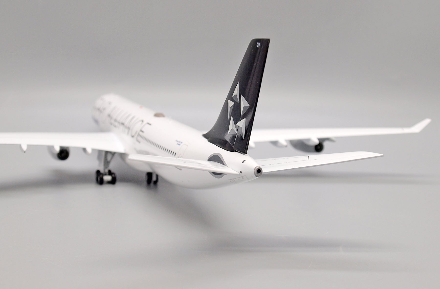 Lufthansa Airbus A340-300 D-AIGV 'Star Alliance' (XX20151)