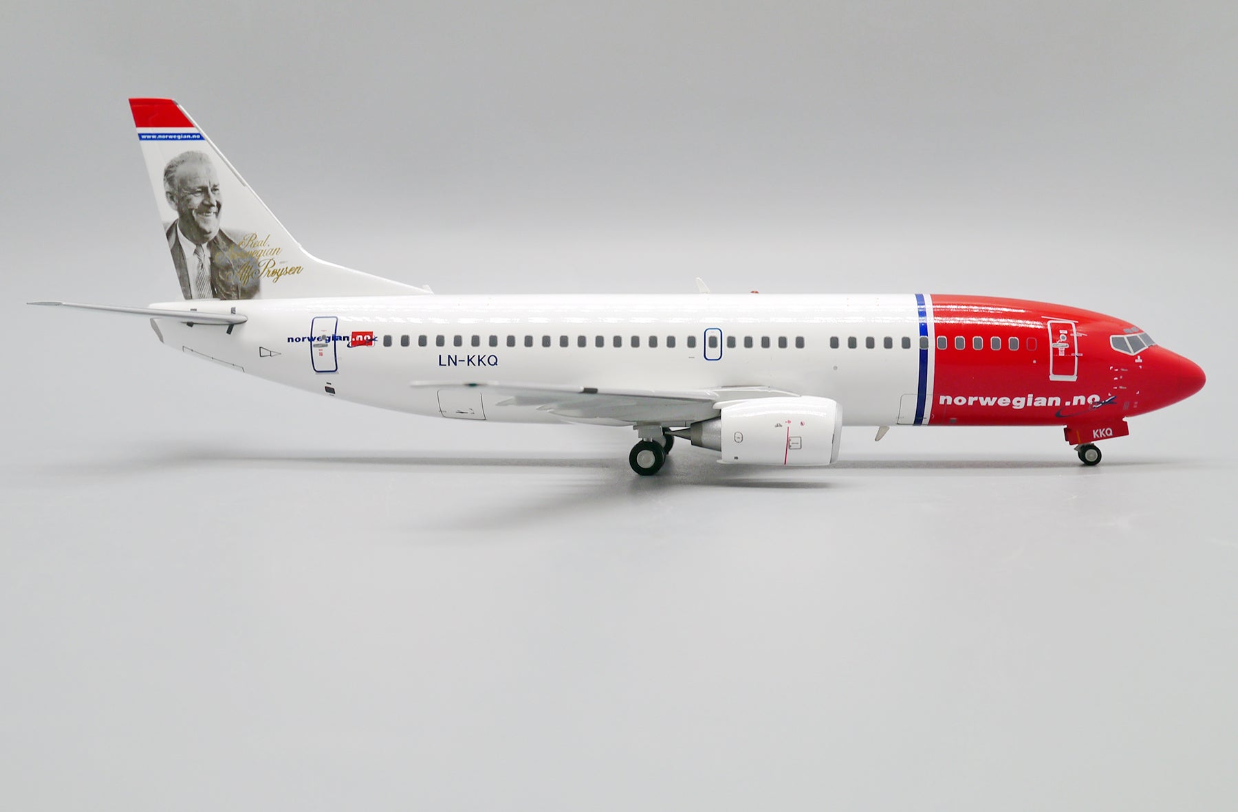 Norwegian Air Shuttle Boeing 737-300 LN-KKQ 'Real Norwegian - Alf Proysen' (XX20178)