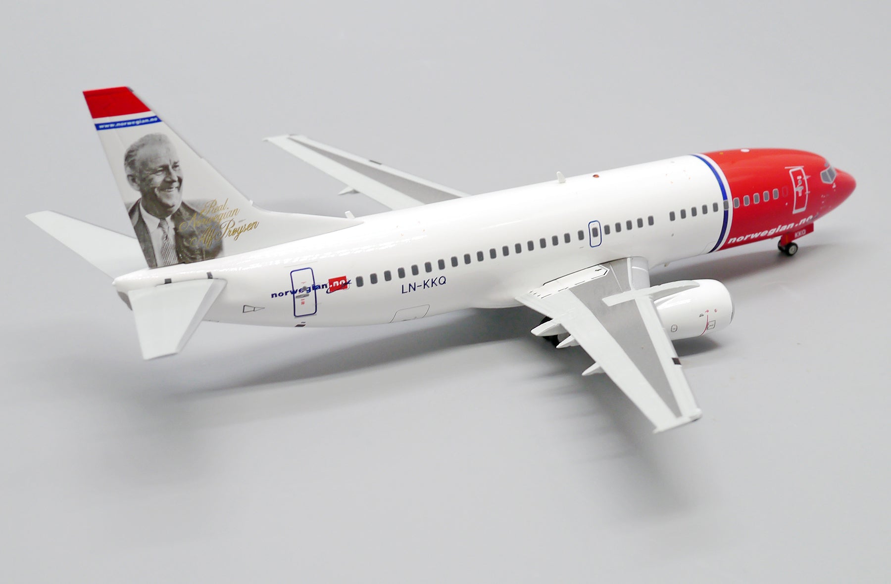 Norwegian Air Shuttle Boeing 737-300 LN-KKQ 'Real Norwegian - Alf Proysen' (XX20178)