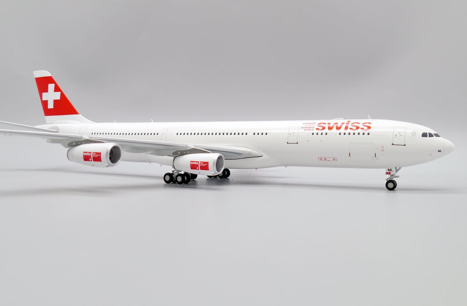 SWISS Airbus A340-300 HB-JML (XX20213)