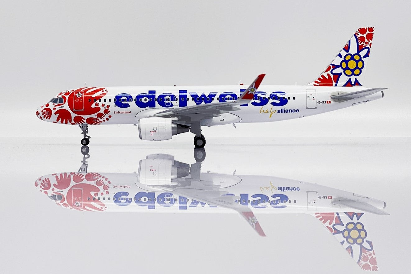 edelweiss air Airbus A320-200 HB-JLT 'help alliance' (XX20337)