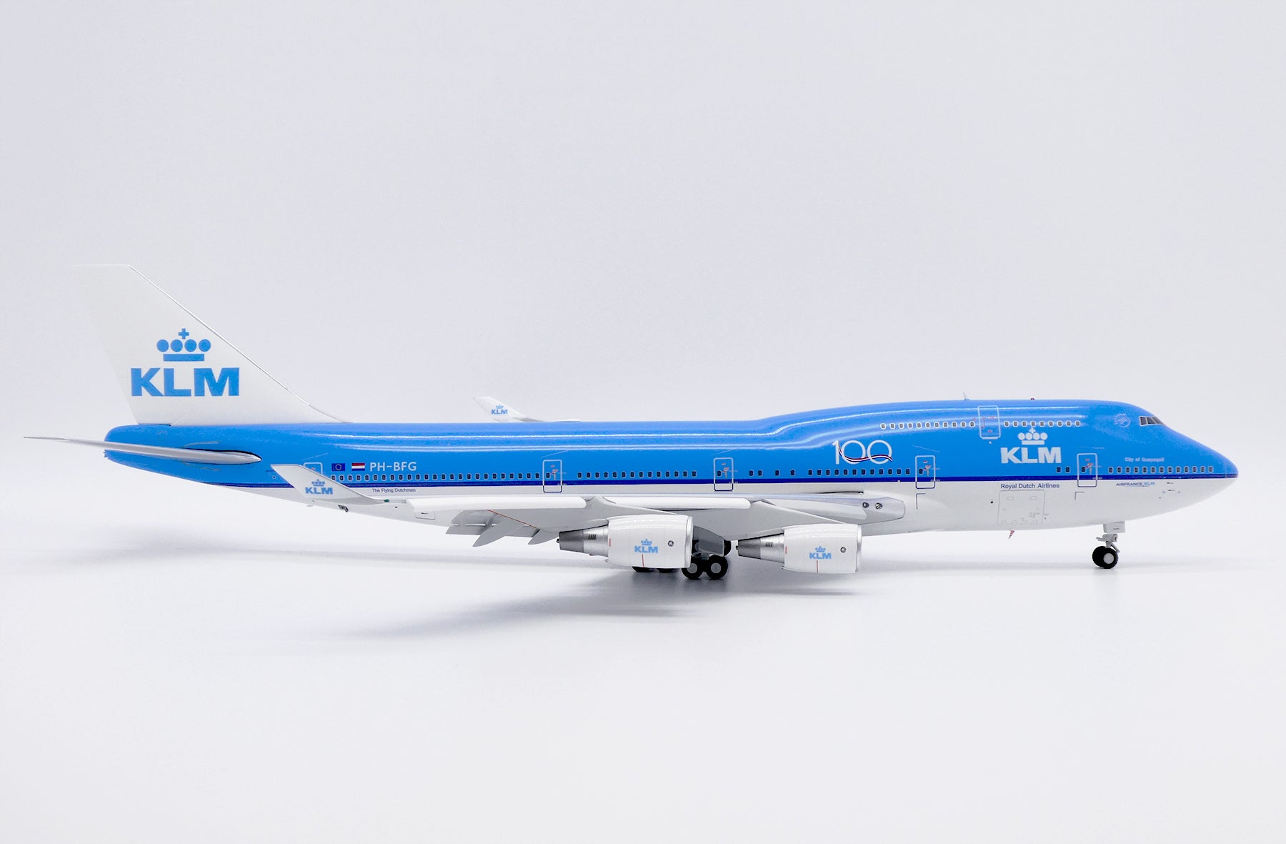 KLM Royal Dutch Airlines Boeing 747-400 PH-BFG 'mit Aviationtag / Flaps Down' (XX20345A)