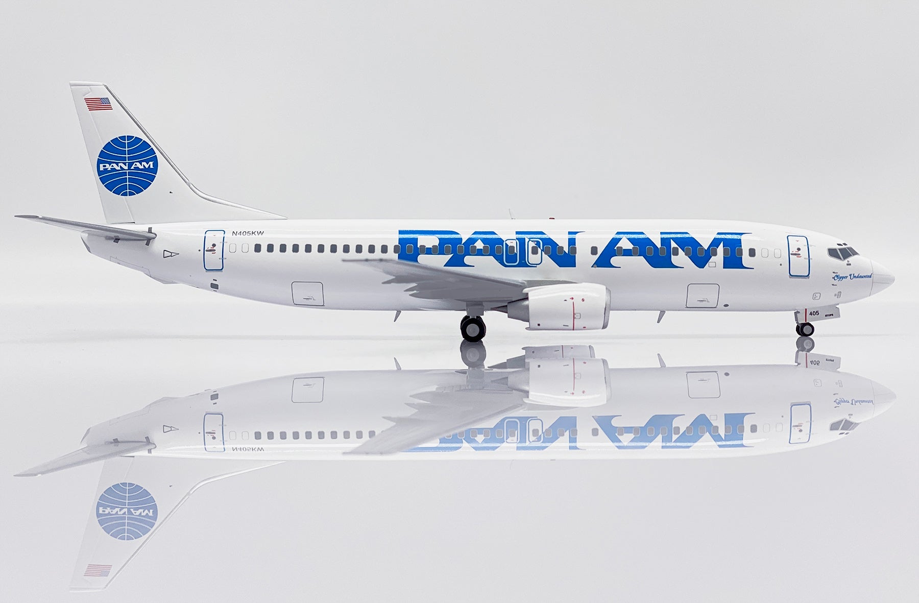 Pan American / PAN AM Boeing 737-400 N405KW 'Clipper Undaunted' (XX20396)