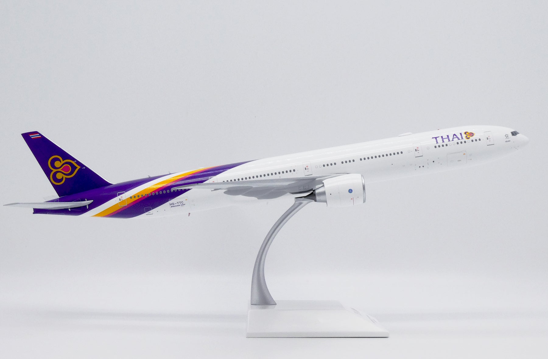 Thai Airways International Boeing 777-300ER HS-TTC (XX20421)