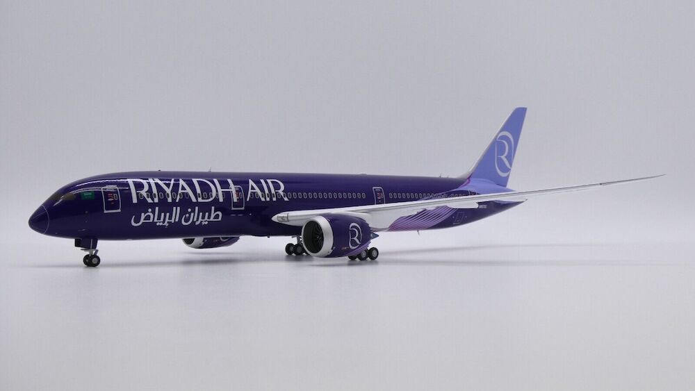 Riyadh Air Boeing 787-9 N8572C (XX20426)