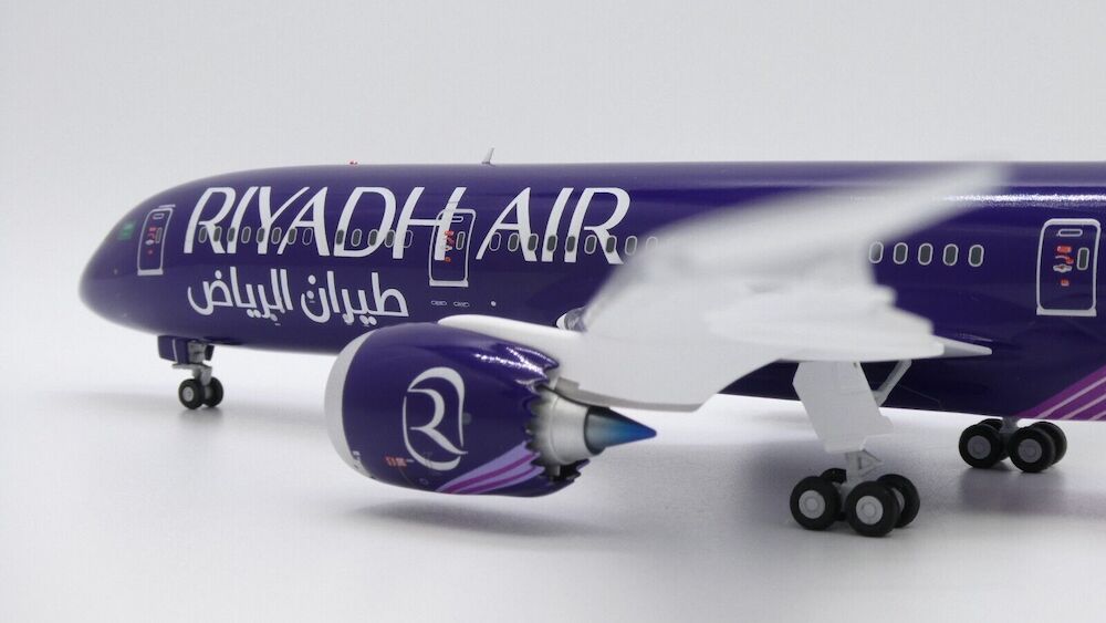 Riyadh Air Boeing 787-9 N8572C (XX20426)