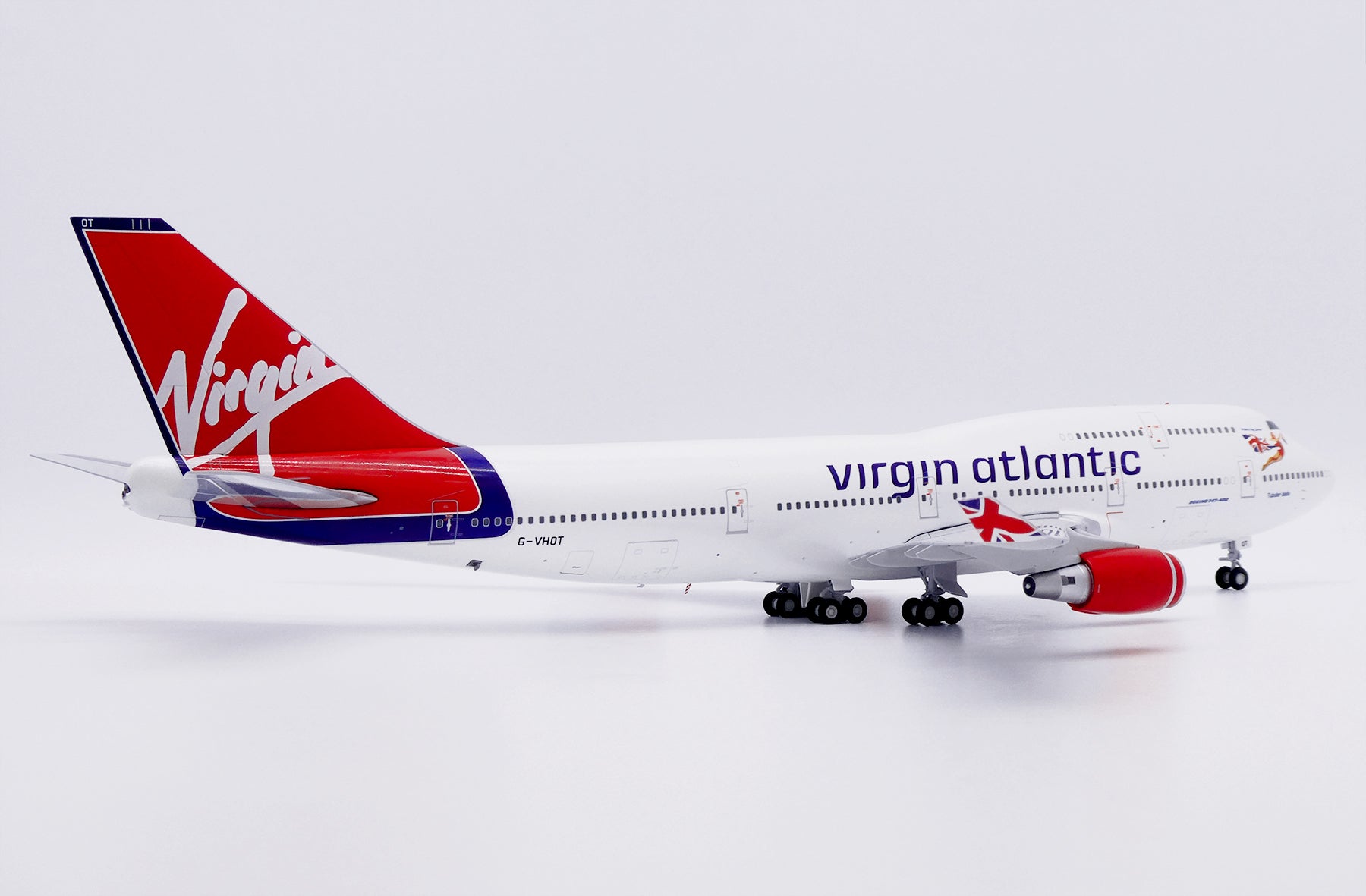 Virgin Atlantic Airways Boeing 747-400 G-VHOT (XX20460)